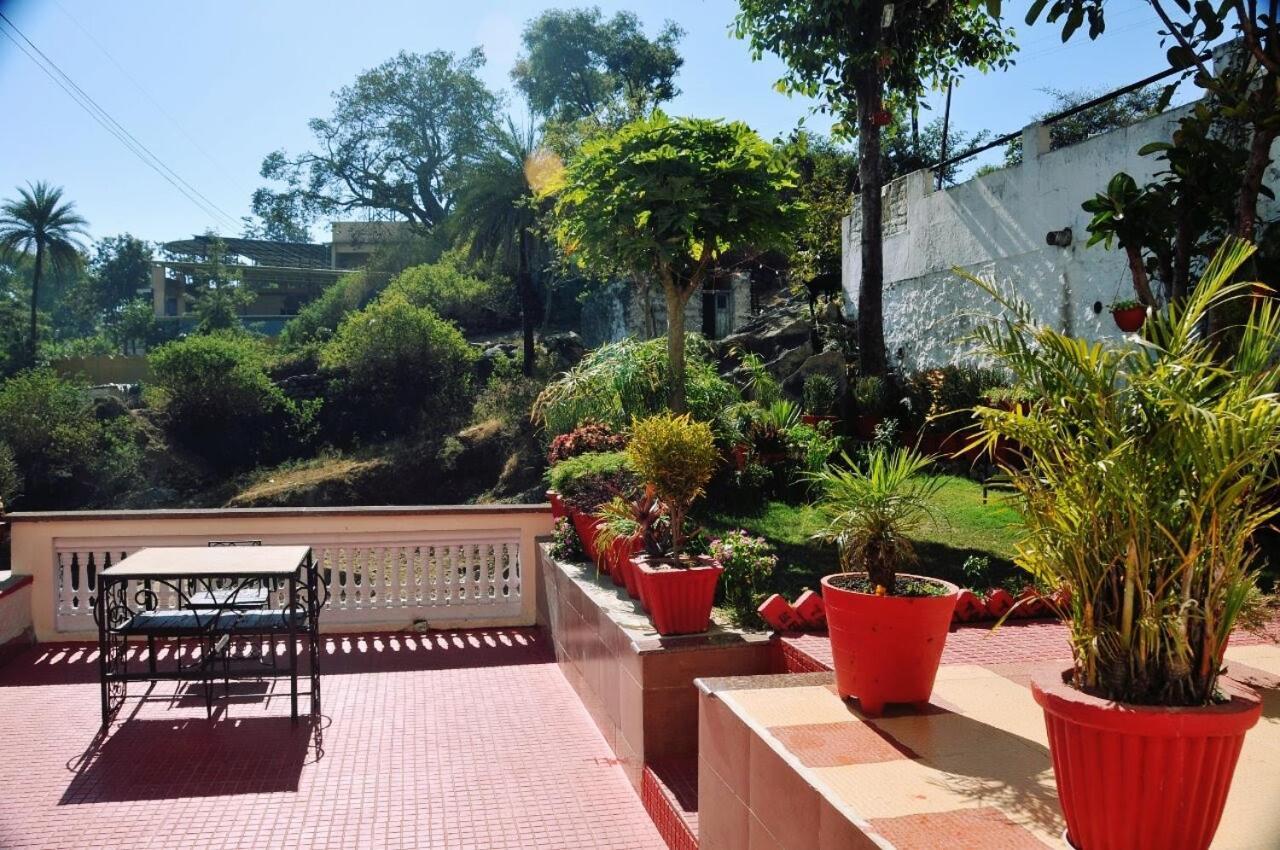 Eminence - Palm Residency Hotel Monte Abu Exterior foto
